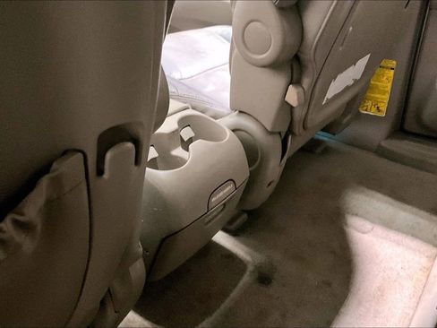 Used 2004 Toyota Sienna XLE image 10