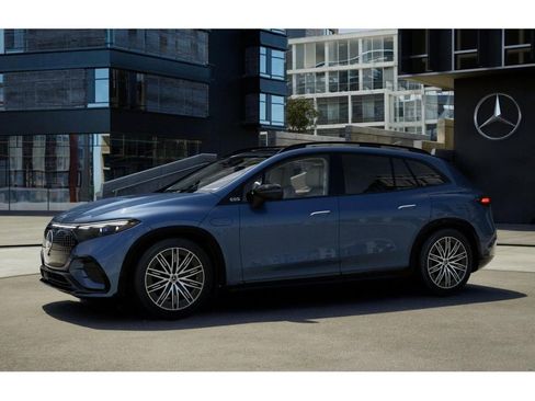 New 2026 Mercedes-Benz EQS 400 4MATIC SUV image 37