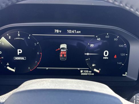 New 2026 Mitsubishi Outlander SEL image 18