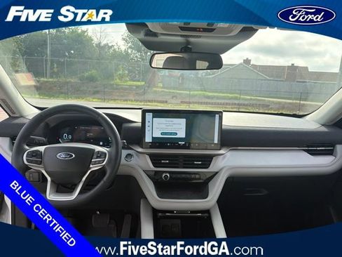 Used 2025 Ford Explorer Active w/ Active Comfort Package RWD image 13