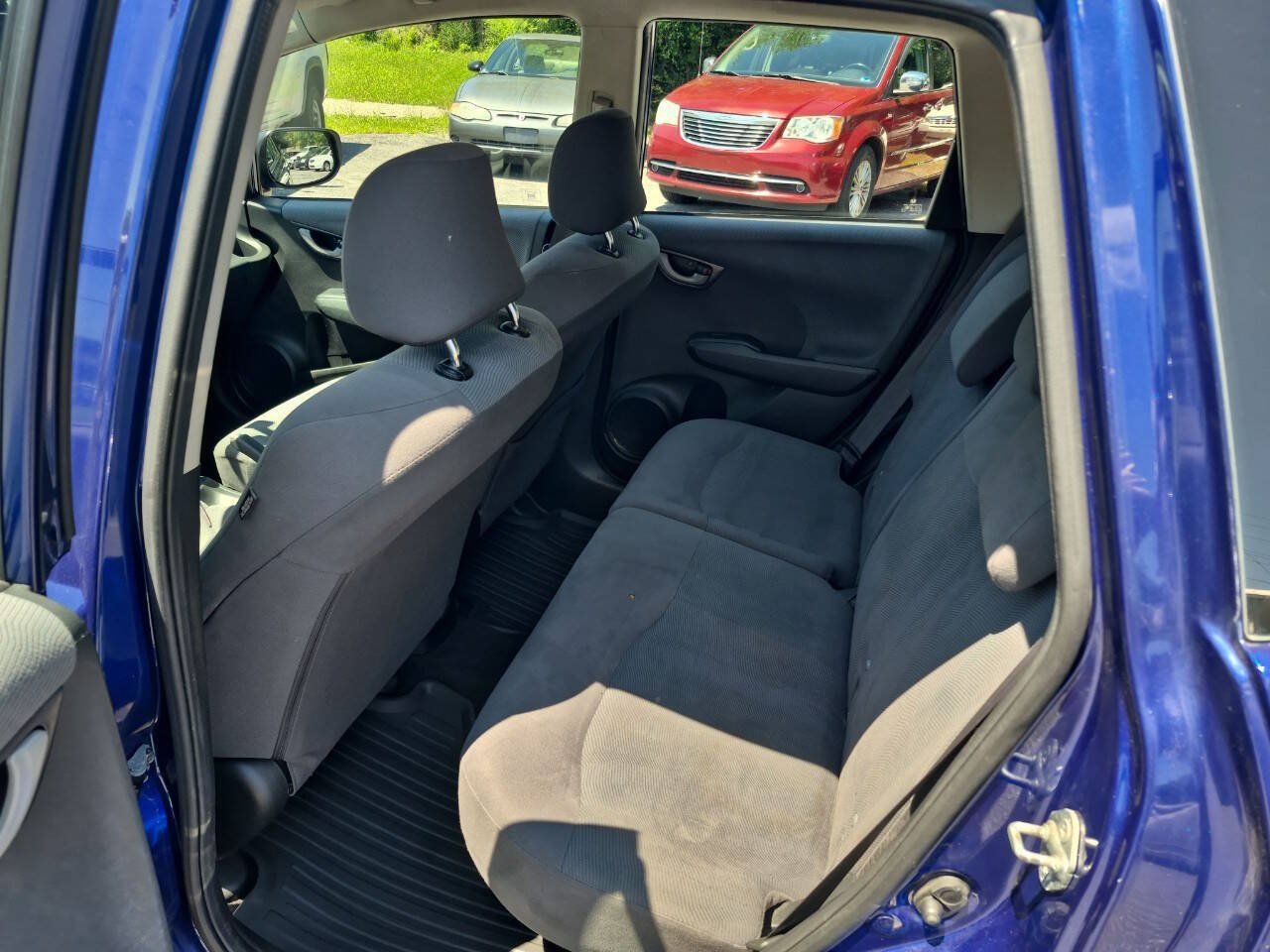 Used 2013 Honda Fit image 6