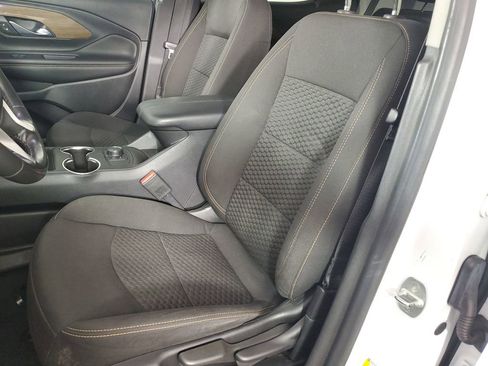 Used 2020 GMC Terrain SLE image 12