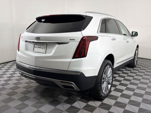 Used 2024 Cadillac XT5 Premium Luxury AWD/4WD image 6