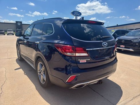 Used 2017 Hyundai Santa Fe Limited FWD image 7