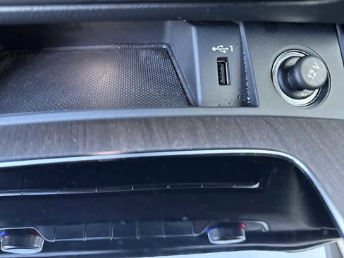 Used 2023 Audi Q5 Premium Plus image 31