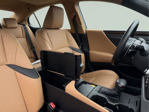 Used 2023 Lexus ES 250 w/ Premium Package image 26