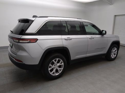 Used 2022 Jeep Grand Cherokee Limited RWD image 10