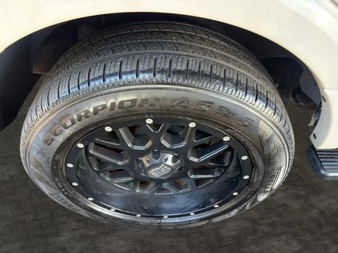 Used 2015 Ford Expedition Platinum AWD/4WD image 41