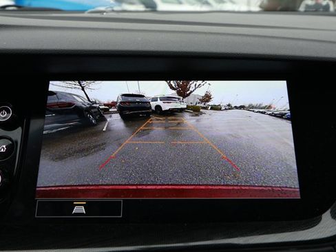 Used 2023 Buick Envision Essence image 17