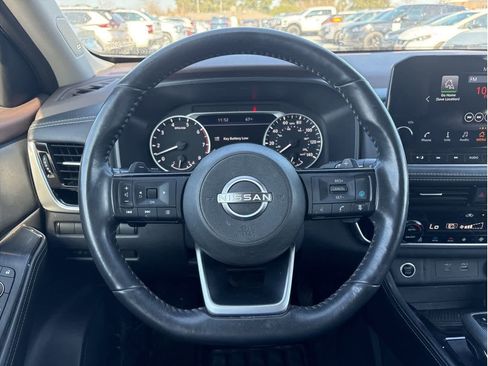 Certified 2023 Nissan Rogue SL w/ SL Premium Package image 14