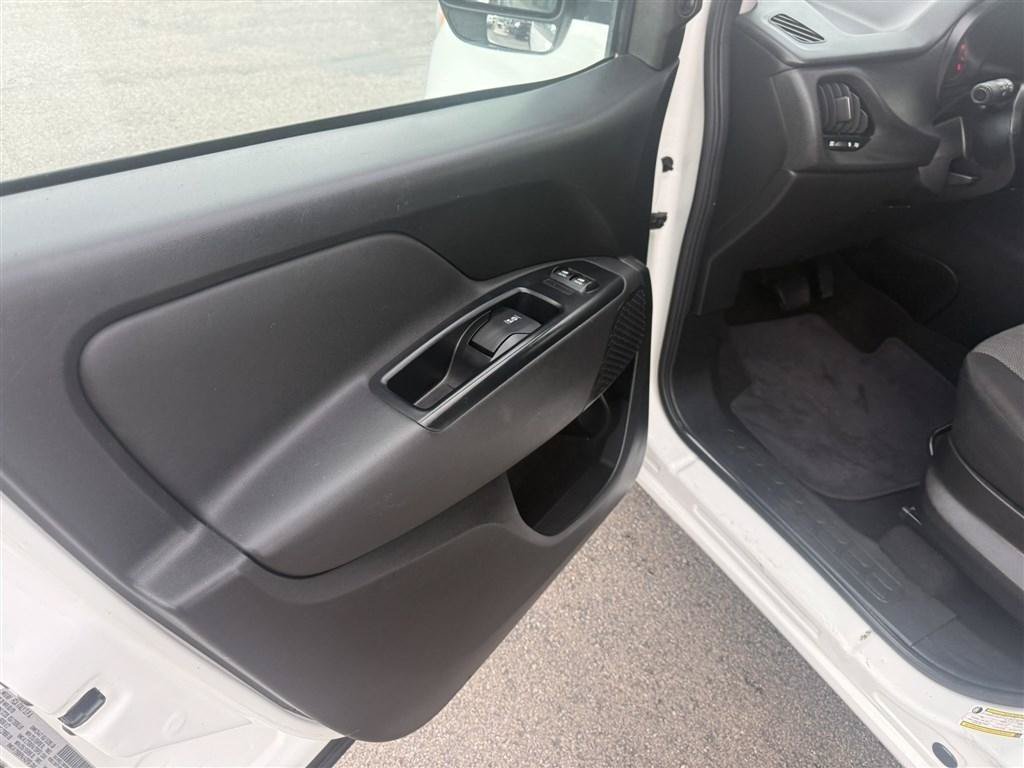 Used 2020 RAM ProMaster City Tradesman FWD image 10