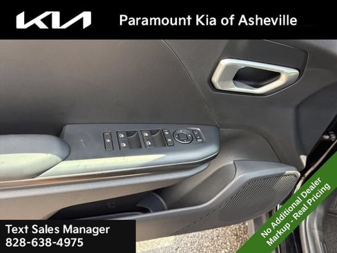 New 2026 Kia K4 FWD image 23