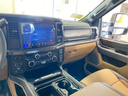 New 2026 Ford F250 Lariat AWD/4WD image 12