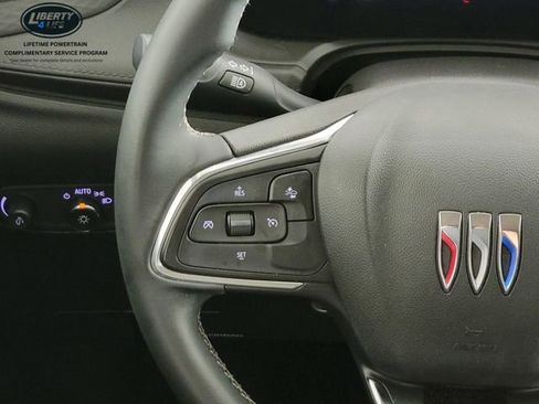 Used 2024 Buick Encore GX Preferred image 29