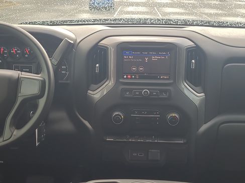 Used 2021 Chevrolet Silverado 1500 Custom Trail Boss image 30