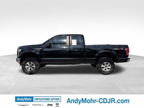Used 2017 Ford F150 XL w/ Equipment Group 101A Mid AWD/4WD image 4
