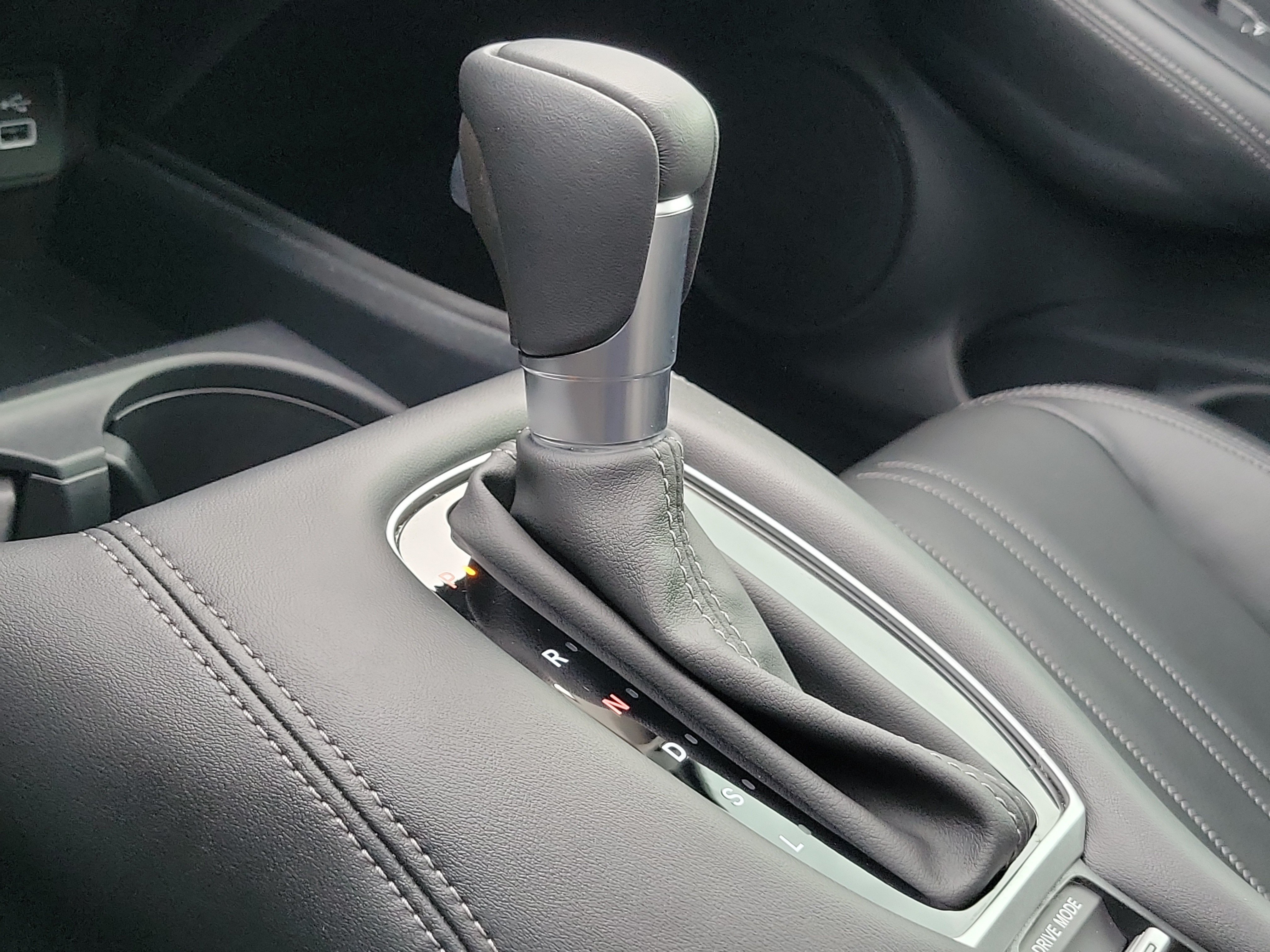 Used 2024 Honda HR-V EX-L image 27