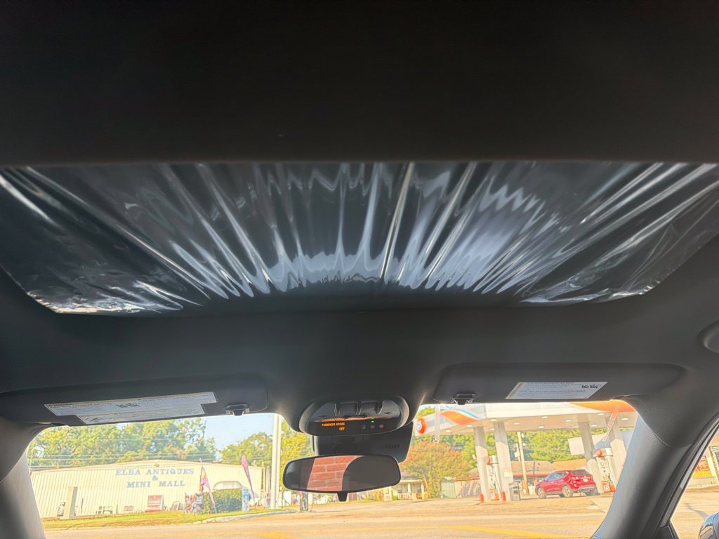 New 2026 Chevrolet Trax RS w/ Sunroof Package FWD image 16