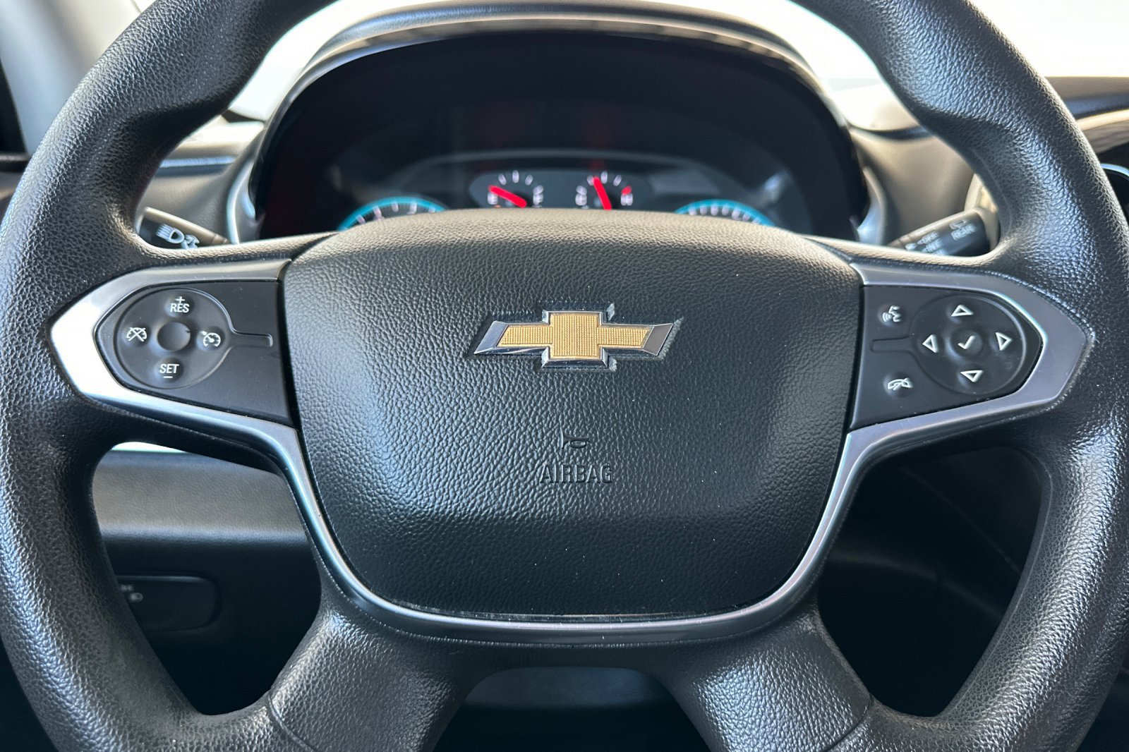 Used 2020 Chevrolet Traverse LS FWD image 31