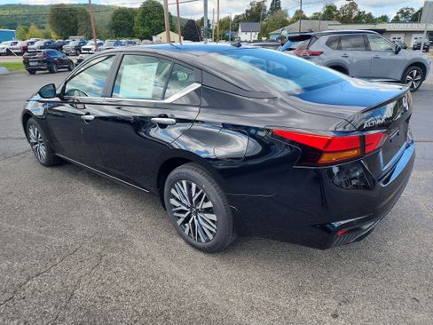 New 2025 Nissan Altima 2.5 SV w/ SV Premium Package image 6