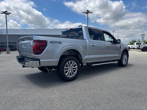 New 2025 Ford F150 Lariat w/ Equipment Group 501A Mid image 5