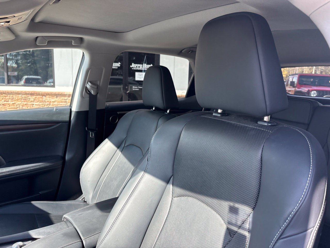 Used 2021 Lexus RX 350 FWD w/ Premium Package image 3