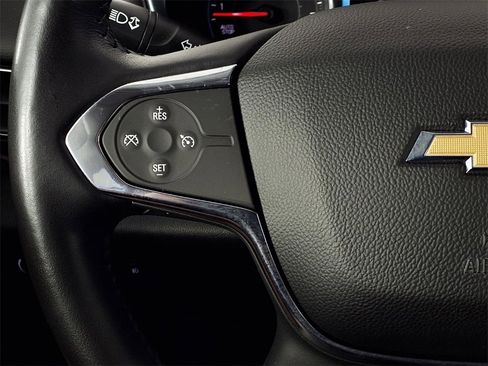 Used 2019 Chevrolet Traverse LT w/ LT Premium Package image 20