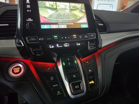 Used 2023 Honda Odyssey Sport image 21