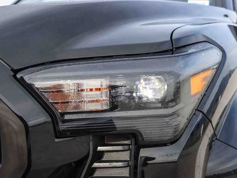 Used 2024 Toyota Tacoma SR image 12