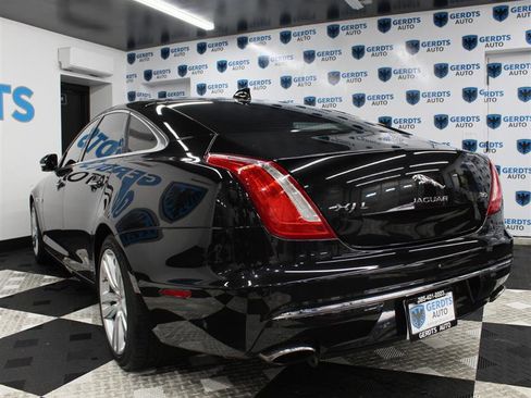 Used 2016 Jaguar XJ L Portfolio image 2