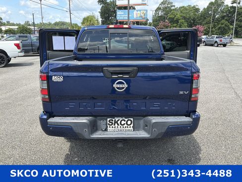 Used 2022 Nissan Frontier SV RWD image 32