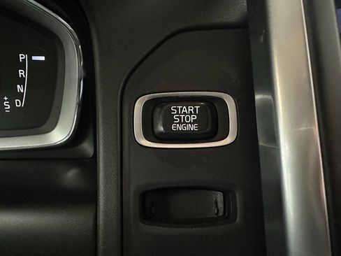 Used 2015 Volvo XC60 T6 image 17