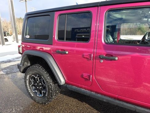 Used 2022 Jeep Wrangler Unlimited Rubicon 4xe w/ Dual Top Group image 30