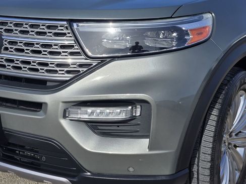 Used 2020 Ford Explorer Limited image 7