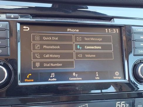 Used 2020 Nissan Rogue Sport SV image 7