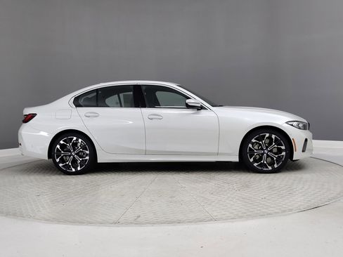 New 2026 BMW 330i Sedan w/ Premium Package image 6
