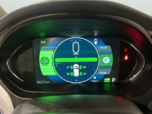 Used 2020 Chevrolet Bolt LT image 28