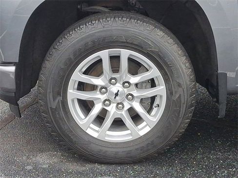 Used 2021 Chevrolet Silverado 1500 RST image 8