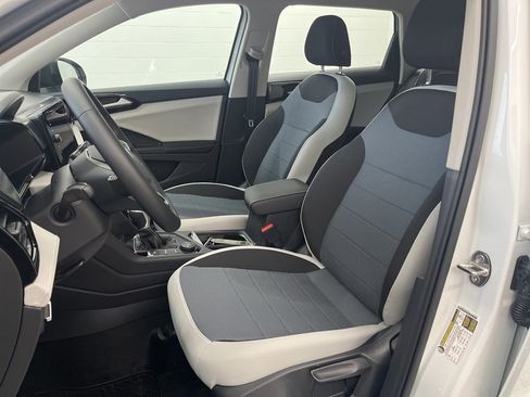 New 2026 Volkswagen Taos S image 14