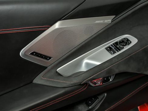 Used 2020 Chevrolet Corvette Stingray Premium Cpe w/ 3LT Preferred Equipment Group image 17