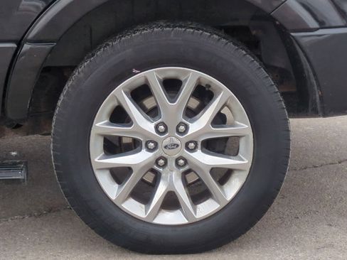 Used 2015 Ford Expedition Limited w/ Equipment Group 301A image 14