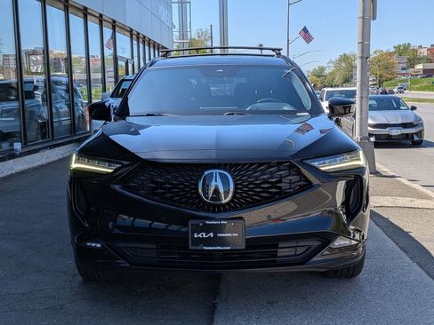 Used 2023 Acura MDX A-Spec image 3
