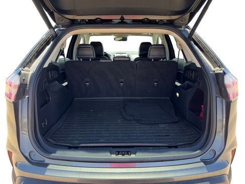 Used 2020 Ford Edge SEL w/ Convenience Package image 19