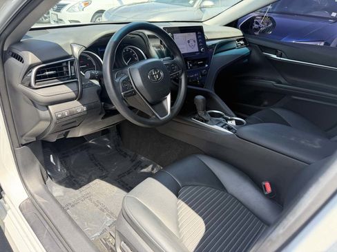 Used 2023 Toyota Camry LE FWD image 9