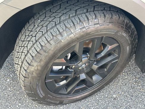 Used 2025 Kia Telluride SX Prestige X-Pro AWD/4WD image 11