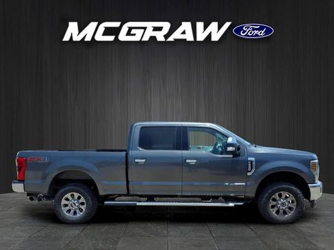 Used 2019 Ford F250 XLT w/ XLT Premium Package AWD/4WD image 7
