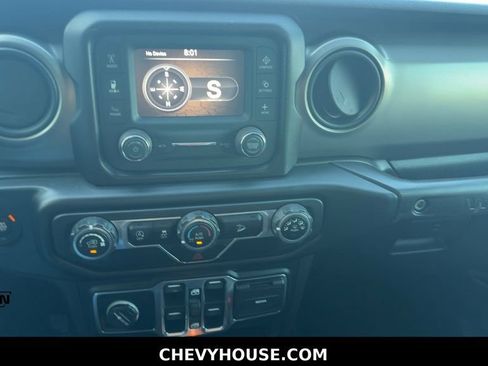 Used 2020 Jeep Wrangler Unlimited Sport AWD/4WD image 17