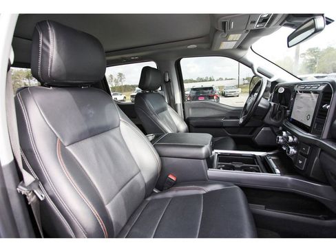 Used 2024 Ford F350 Lariat w/ Lariat Ultimate Package image 24