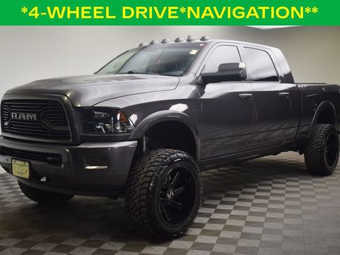 Used 2018 RAM 2500 Big Horn w/ Sport Appearance Group AWD/4WD image 3