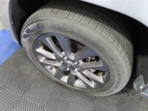 Used 2019 Jeep Grand Cherokee High Altitude image 6